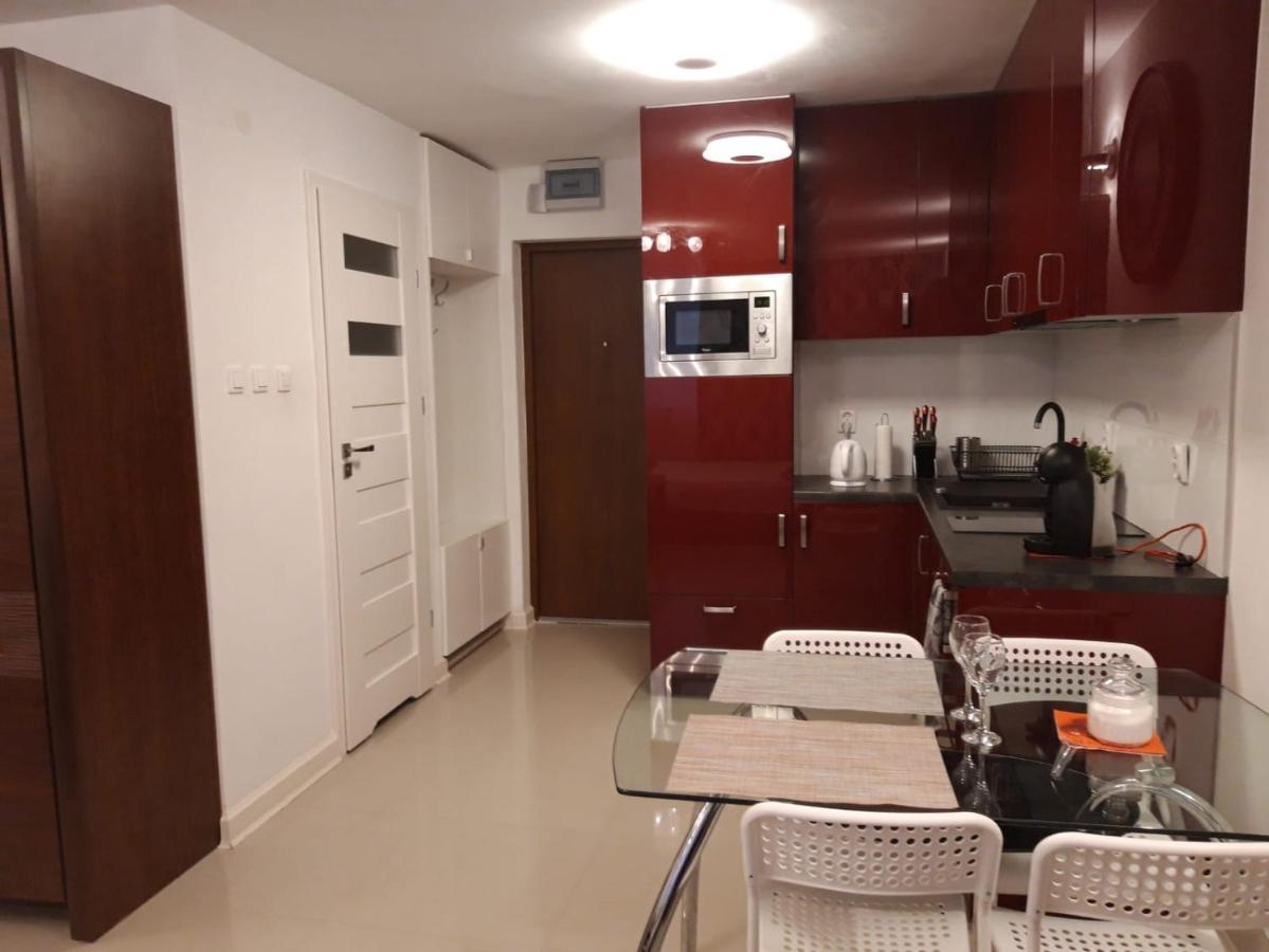Cherry Apartament W Scislym Centrum Apartment Varşovia Exterior foto